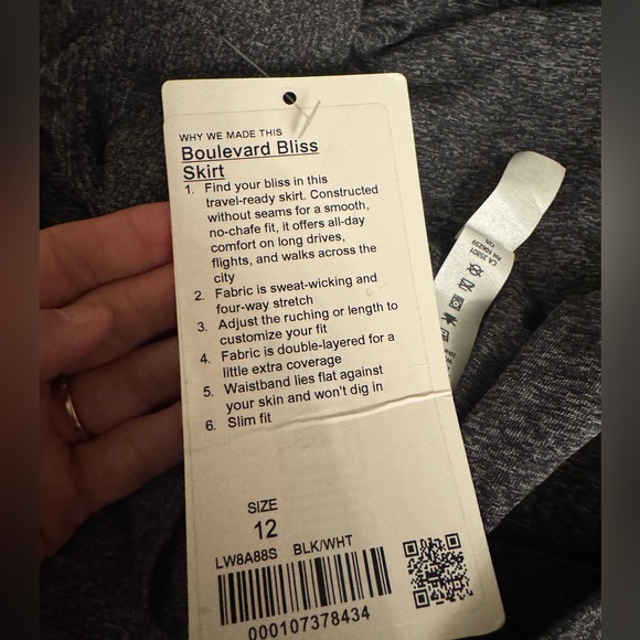 2 Lululemon Athletica Boulevard Bliss Skirt & Anytime Skirt size 12, 2 skirts - Picture 5 of 12